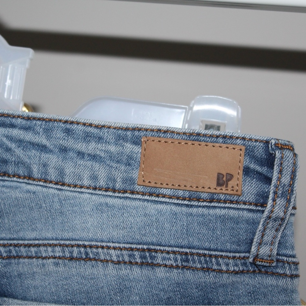 BP. Distressed Skinny Jeans - Picture 16 of 16
